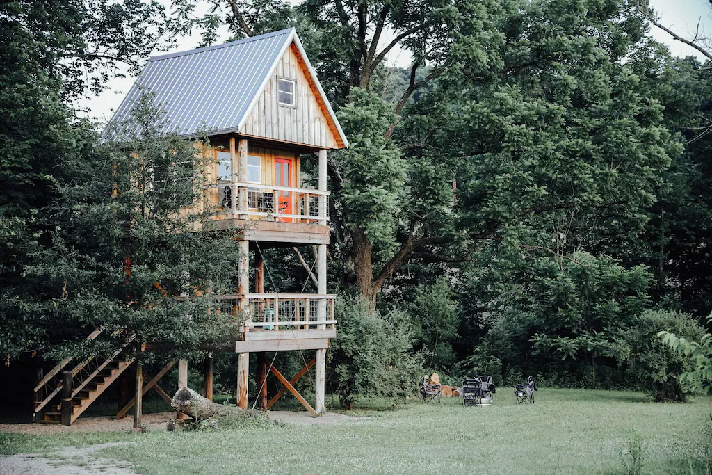 Treehouse Rental in Ohio