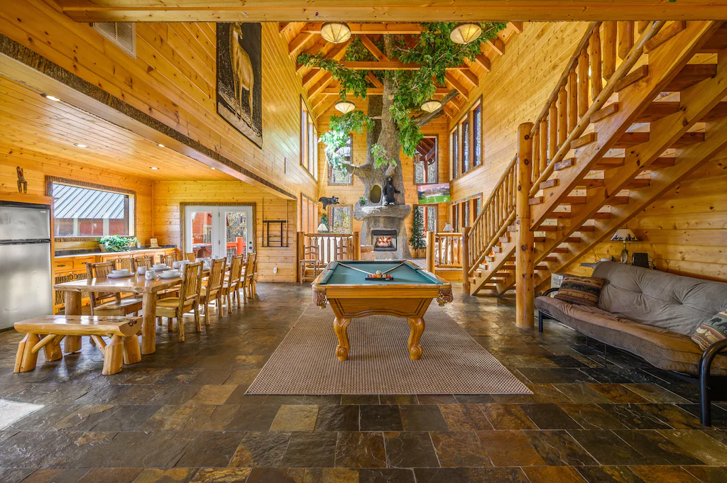 Luxury Treehouse rentals in Tennessee
