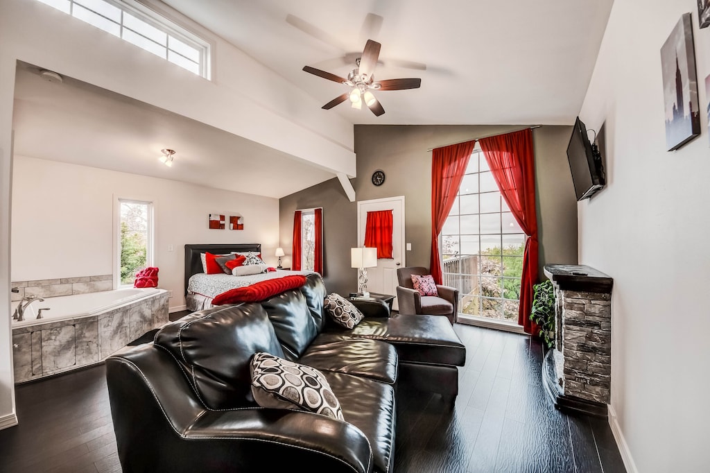 The Best 5 Treehouse Rentals in Oklahoma 5 Modern tree house in Oklahoma